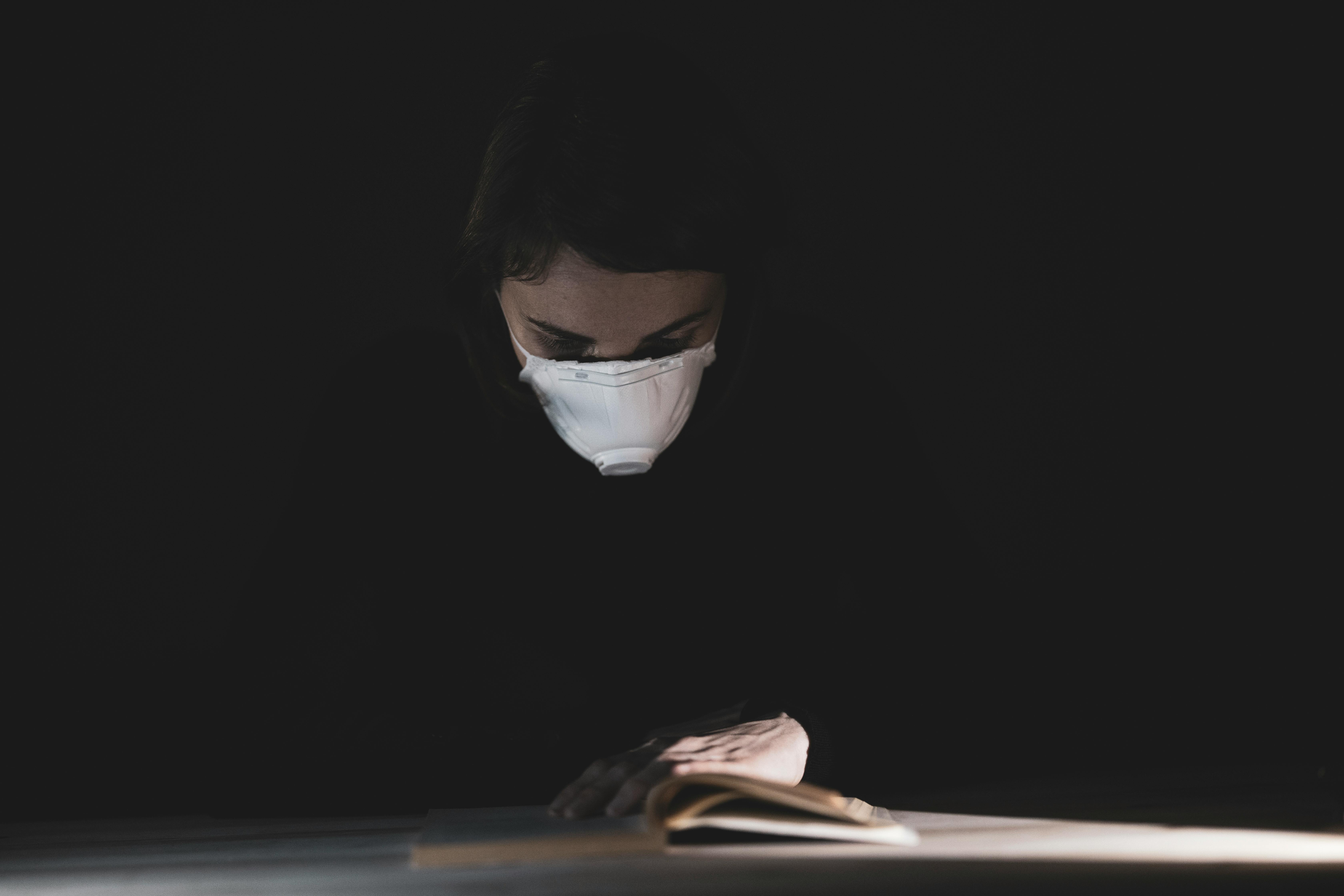 Contagion (microficțiune)